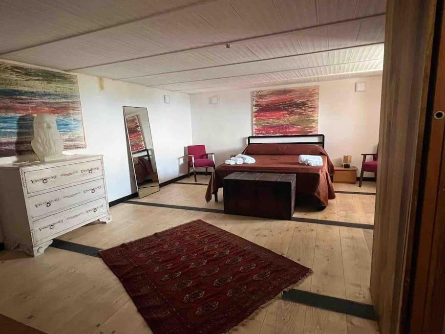 Kamyhouse Una Tranquilla Struttura Nel Verde Villa Neapel Exteriör bild