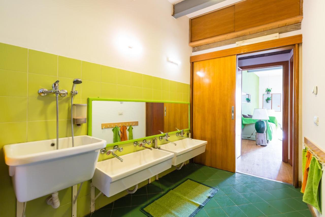 Kamyhouse Una Tranquilla Struttura Nel Verde Villa Neapel Exteriör bild