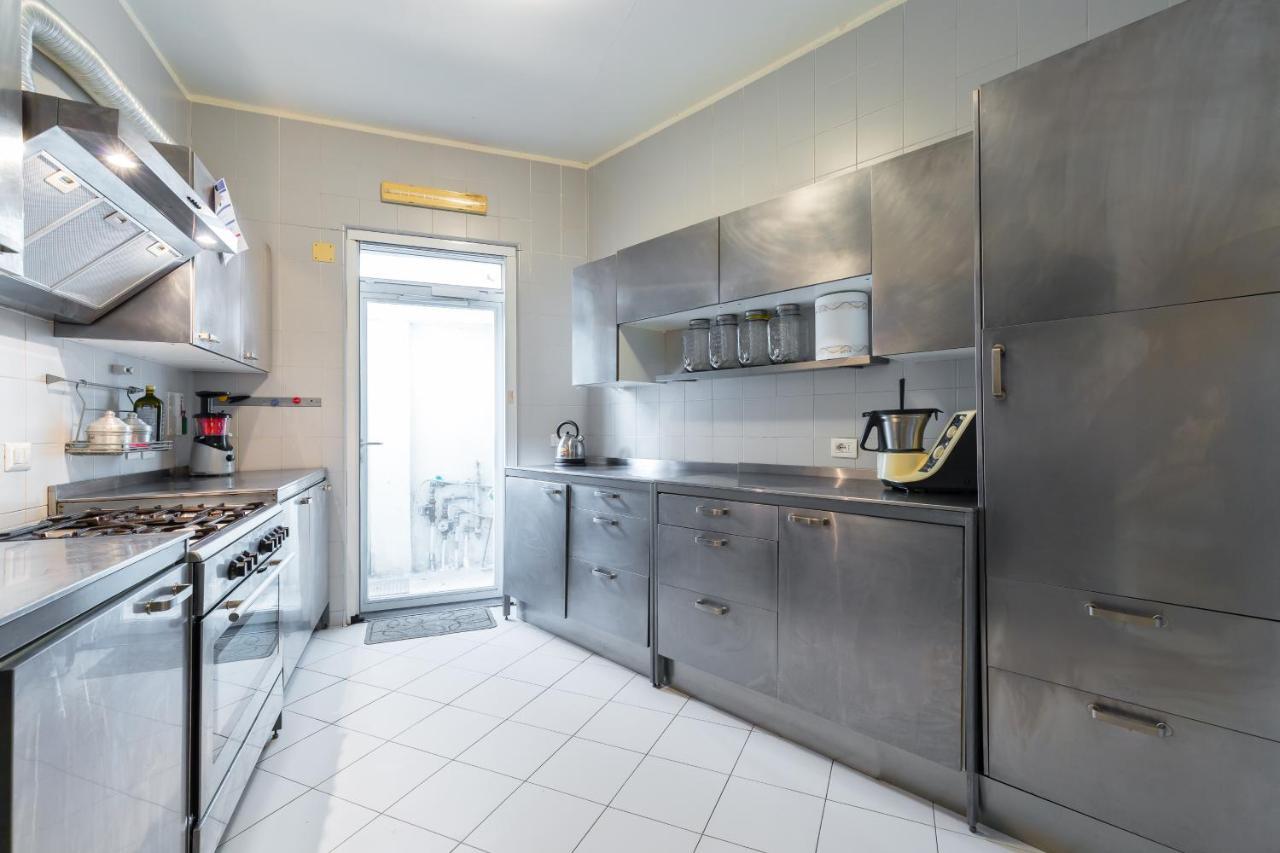 Kamyhouse Una Tranquilla Struttura Nel Verde Villa Neapel Exteriör bild